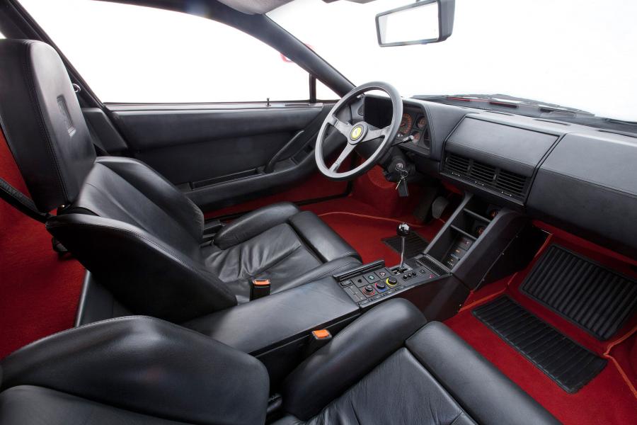  Ferrari Testarossa 1984 года  (фото 21 из 24)
